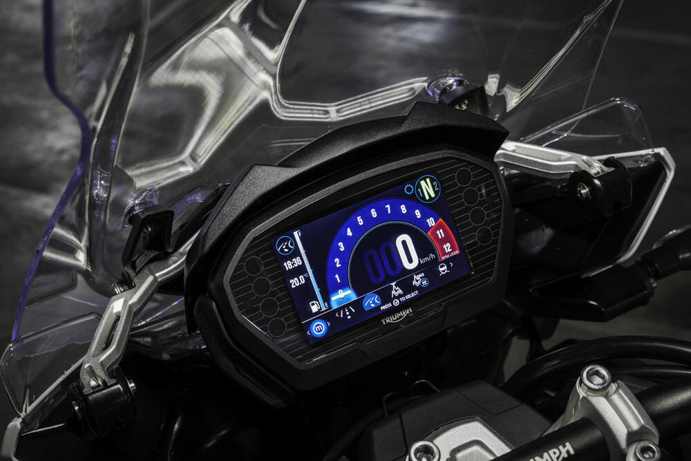 2018 Triumph Tiger 1200 XRt & XCa