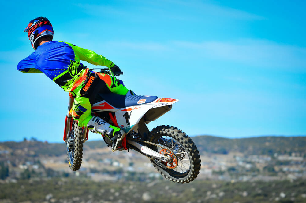 2018 KTM 450 SXF Factory Edition FULL TEST Cycle News