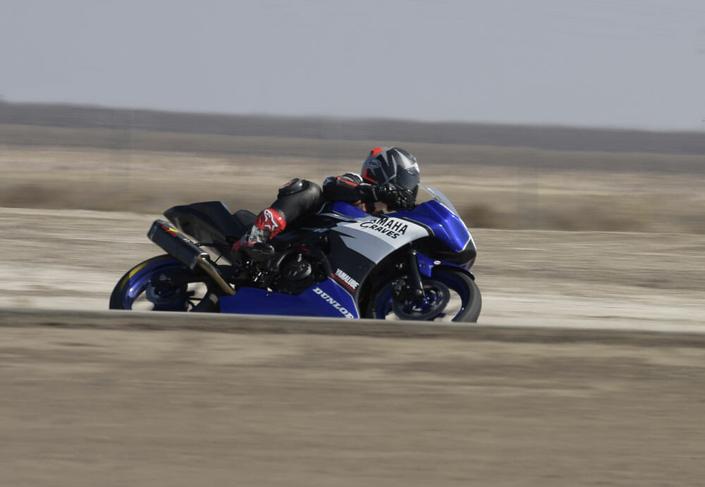 Graves Yamaha YZF-R3