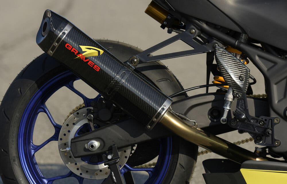 Graves Yamaha YZF-R3
