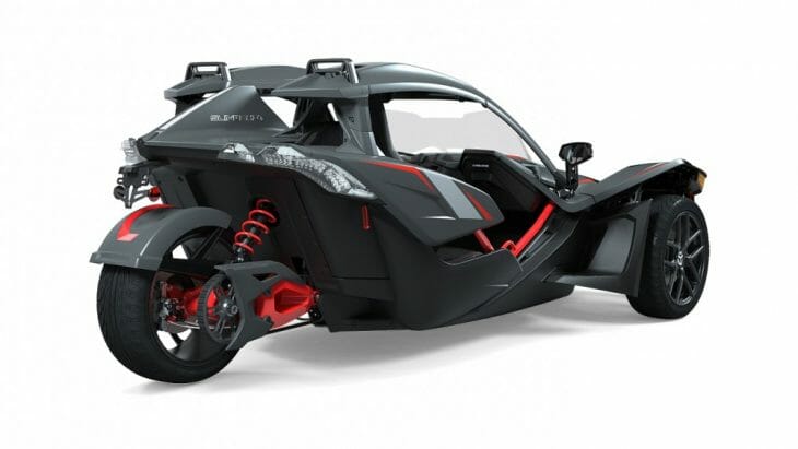 Polaris_Slingshot_Grand_Touring_LE_road_studio_3