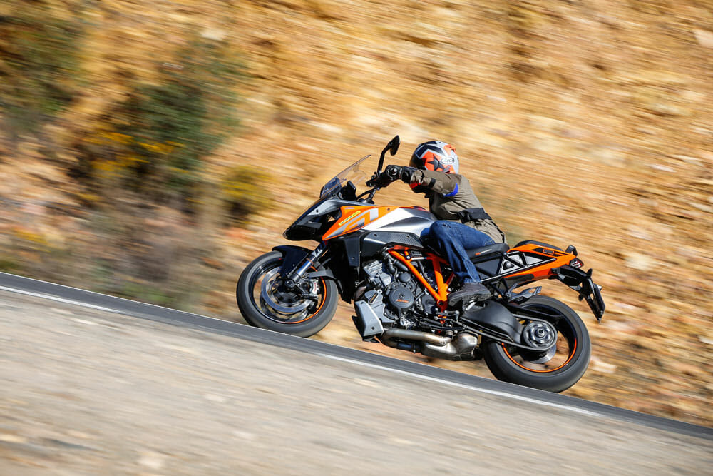 Michelin Road 5 PRODUCT TEST Cycle News