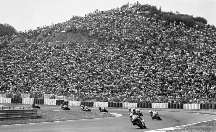 Massive crowd at the spanish Grand Prix at Jerez in 1993.