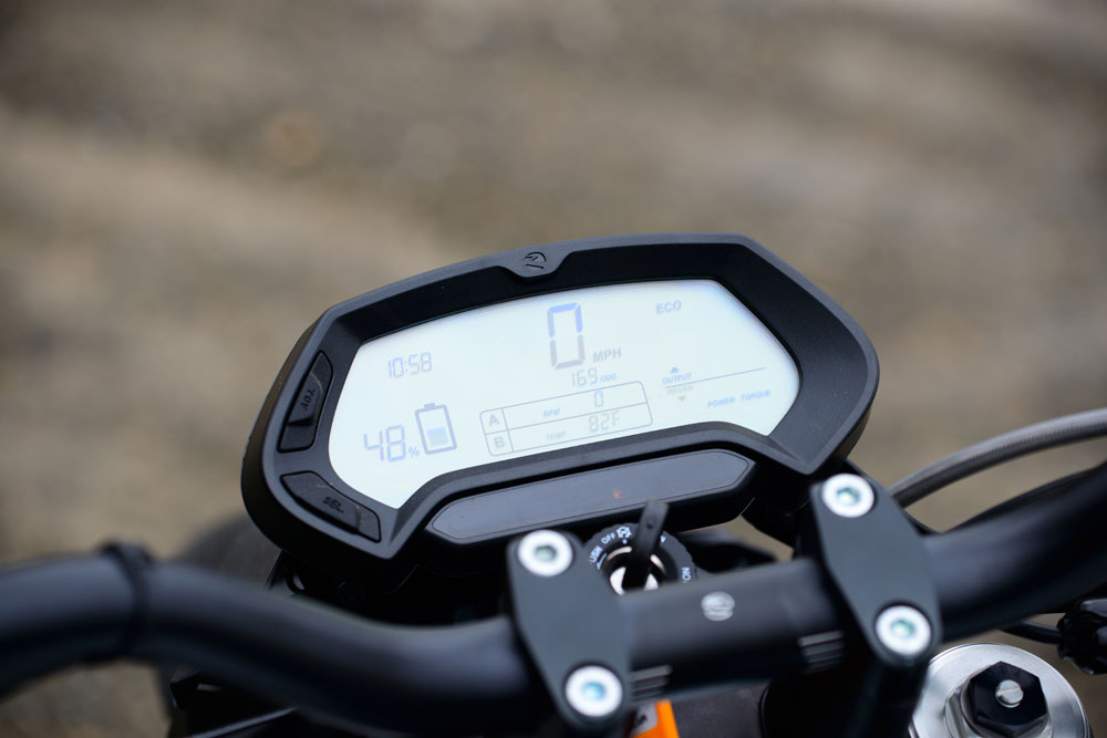 Dash holds info like range and speed, but most of the adjustment is done through the app.