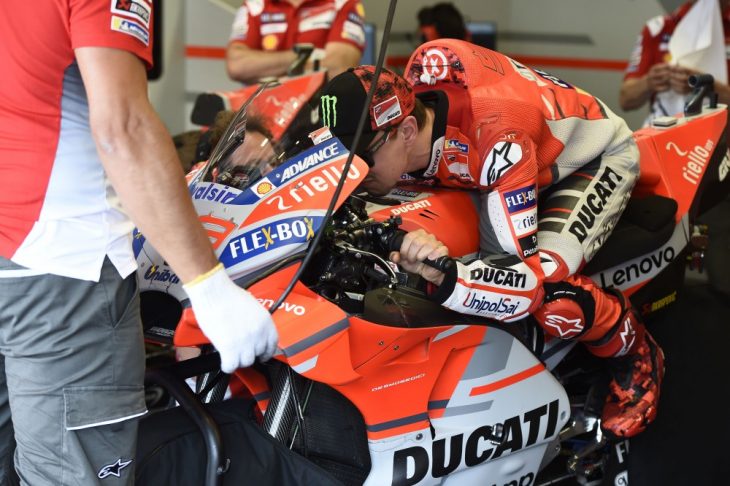 Lorenzo checks out new Ducati ergonomics