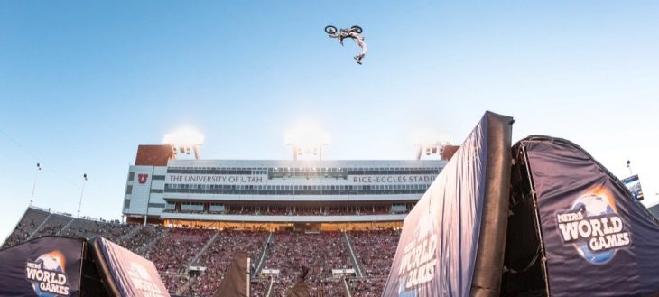 FMX Quarterpipe