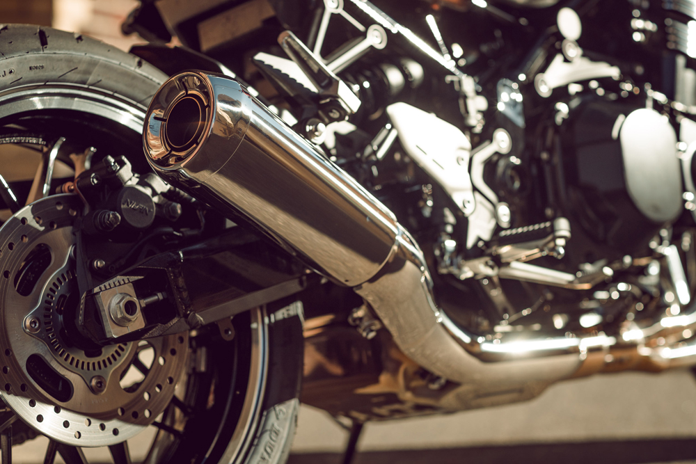 The standard muffler is quite good-looking in its own right.