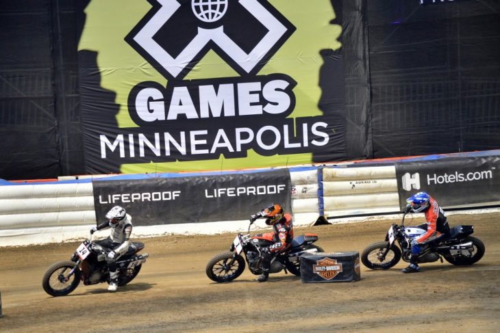 Briar Bauman leads Sammy Halbert and Jake Johnson in the Flat Track final.