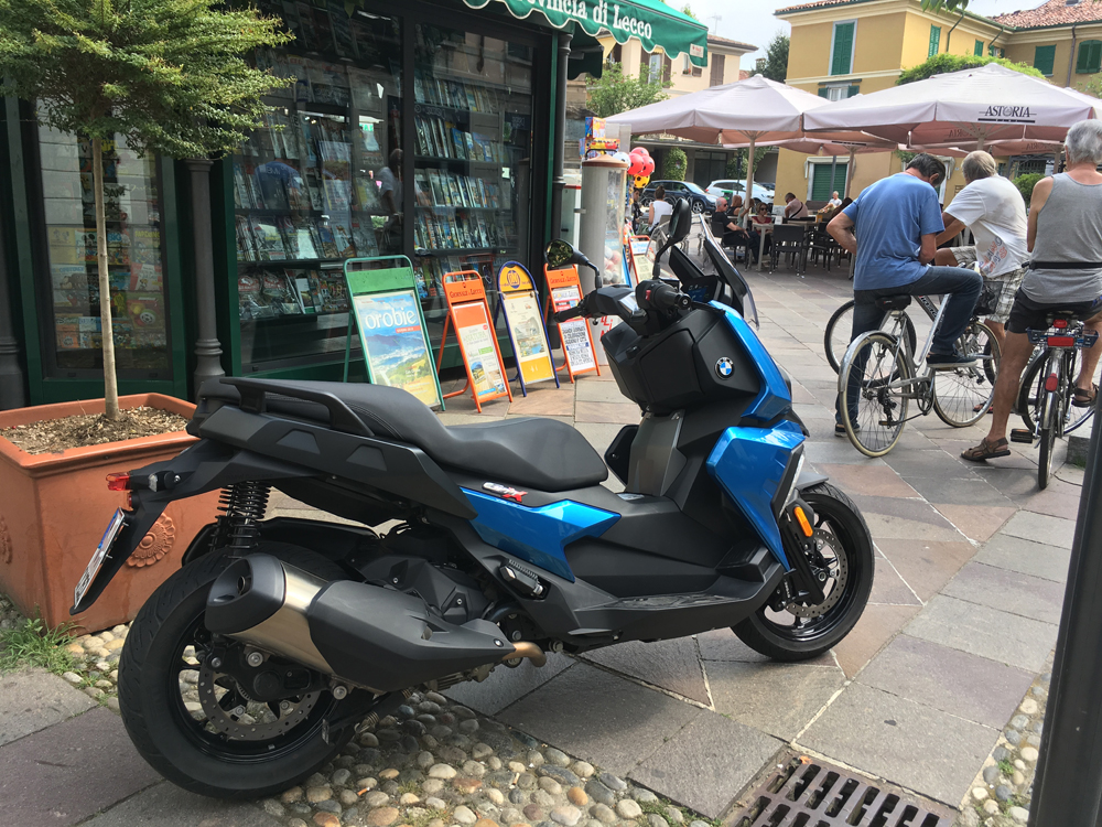 2019 BMW C400X