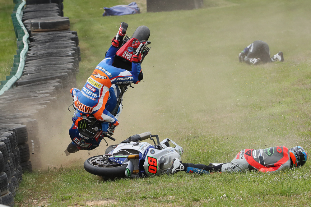 The crash that broke Roger’s resolve. Hayden admits this particularly big get-off in race one at VIR was the catalyst for thinking about hanging up the helmet.