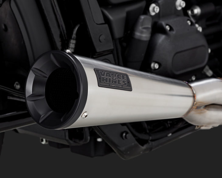 The Stainless 2-into-1 Upsweep fits 2018 Softail Fat Bob, Street Bob, Slim, Deluxe, and Low Rider models.