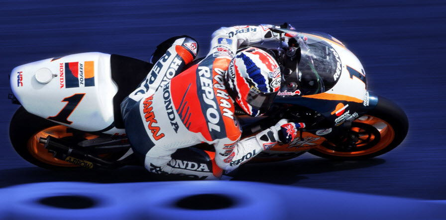 Alpinestars supertech r doohan 2025