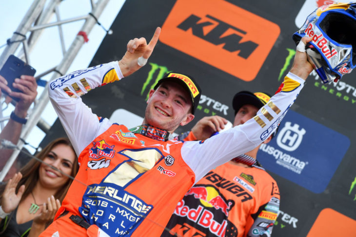 Jeffrey Herlings wins the race and is the new master of the MXGP class