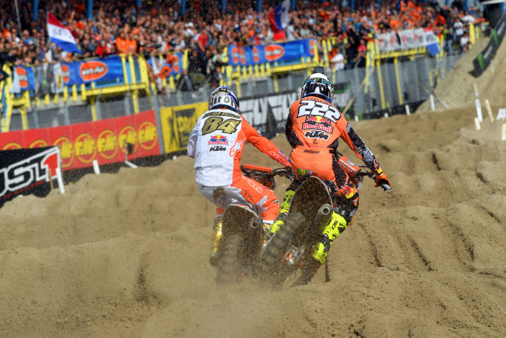 Jeffrey Herlings with Pirelli is elected 2018 FIM MXGP World Champion in the Grand Prix of The Netherlands at Assen. Antonio Cairoli was second in Assen.