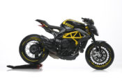 Dragster 800 RR Pirelli