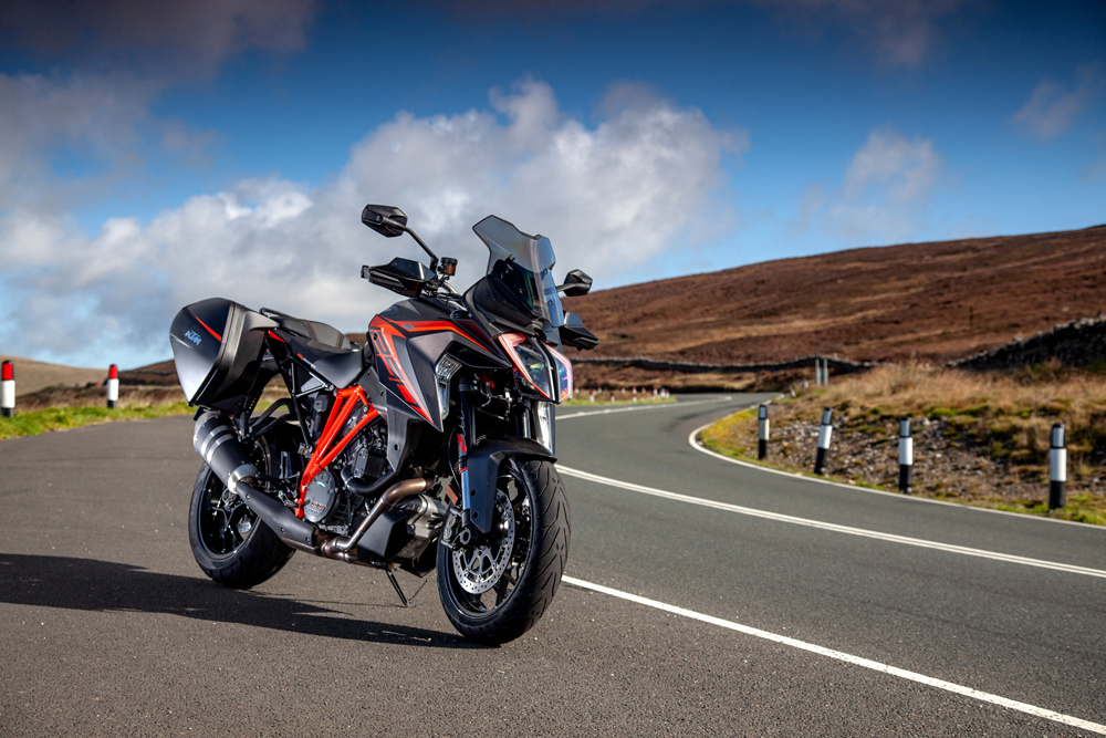 2019 KTM Super Duke GT First Impression Cycle News