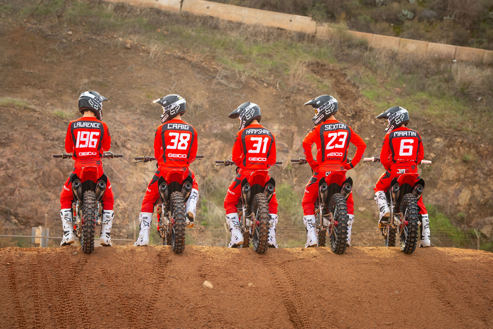 Honda motocross helmet sales