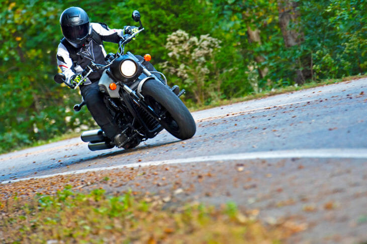 We check out the all-new Cruisetec tire direct from Metzeler