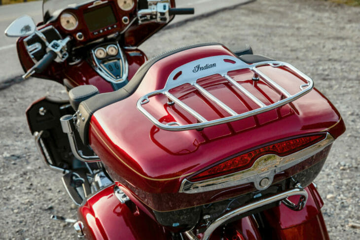 2019 Indian Roadmaster Elite trunk