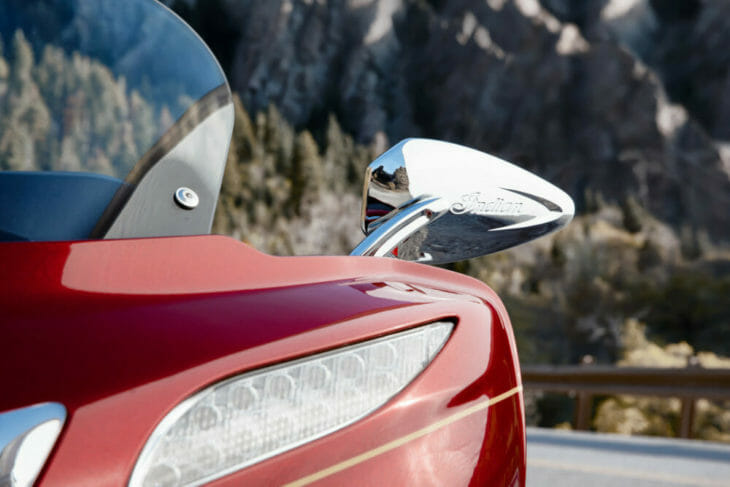 2019 Indian Roadmaster Elite mirror 2019 Indian Roadmaster Elite mirror