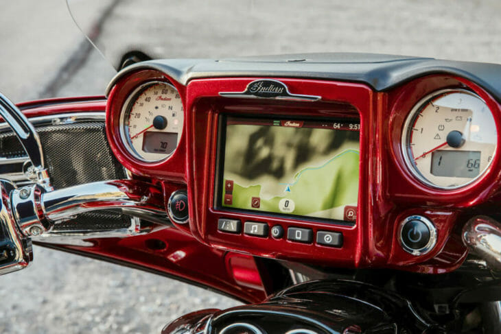 2019 Indian Roadmaster Elite dash