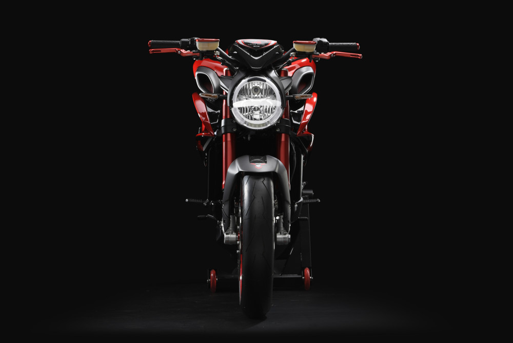 The MV Agusta Brutale 800 RR LH44 was born from the world-renowned collaboration with Formula One champion Lewis Hamilton.
