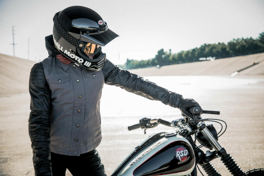 For 2019, RSD women’s collection takes the lead. The Roland Sands Design Spring 2019 Collection includes jackets, footwear, riding pants, a vest and gloves.