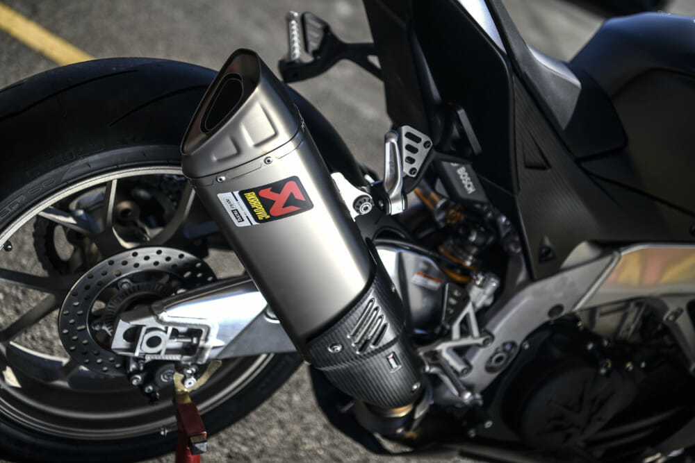 The 2019 Aprilia RSV4 1100 Factory has a titanium Akrapovic muffler.