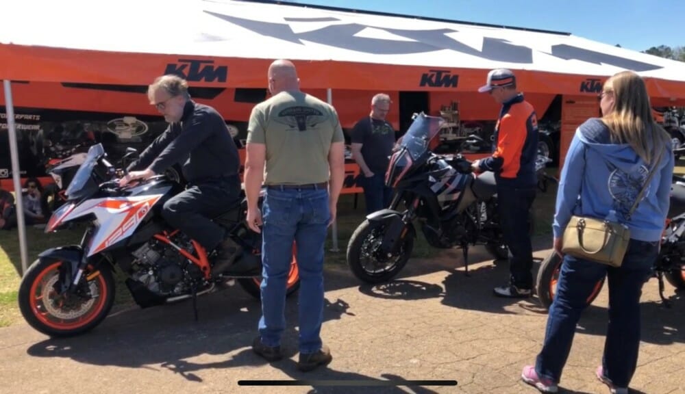 KTM to Offer Fan Demo Rides at Arizona Super TT