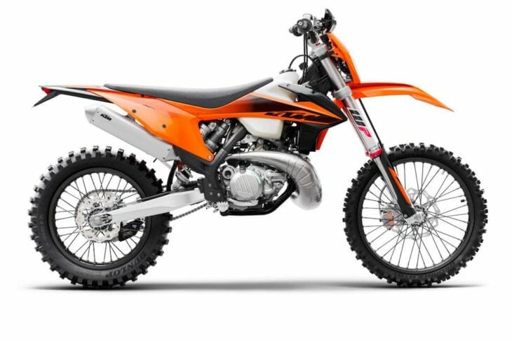 2020 KTM XC-W Models First Look