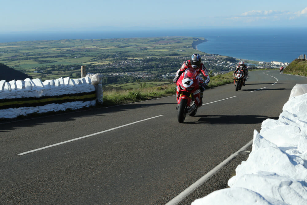 Ian Hutchinson came off his bike at the 11th Milestone, although fortunately was reported to be unhurt. 