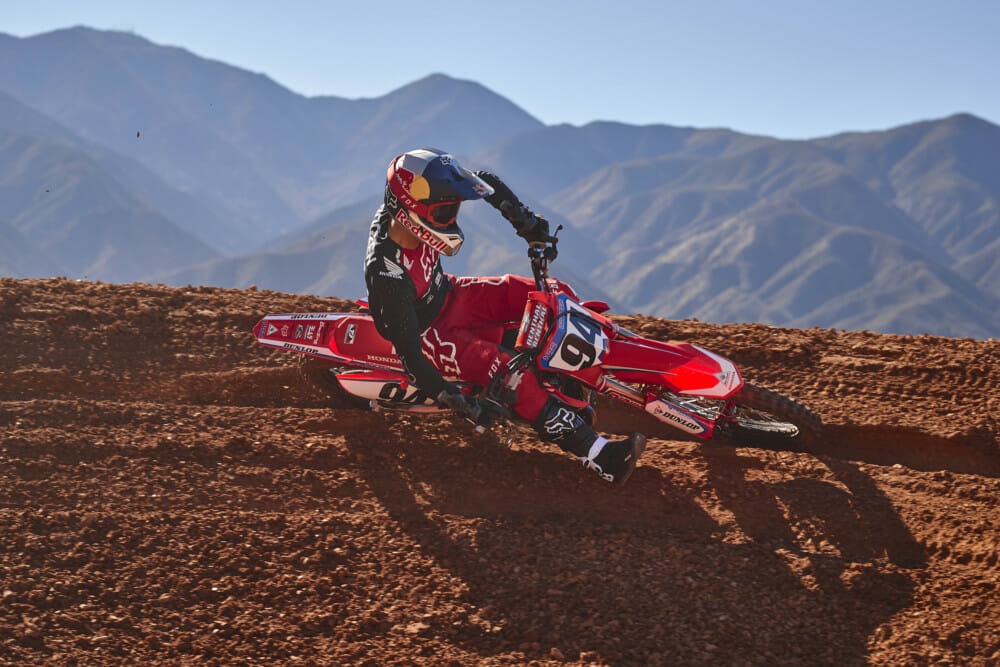 Ken Roczen Re-Signs with Team Honda HRC