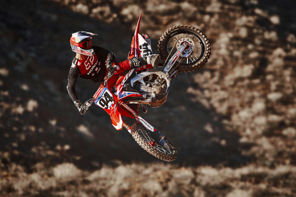 Ken Roczen Re-Signs with Team Honda HRCKen Roczen Re-Signs with Team Honda HRC
