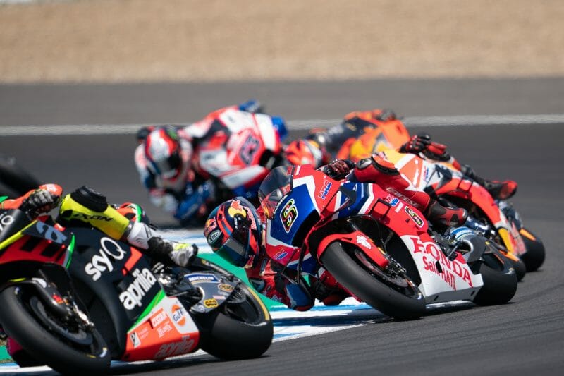Germany’s Stefan Bradl completed a strong wildcard at the Gran Premio Red Bull de España with a top-ten finish.