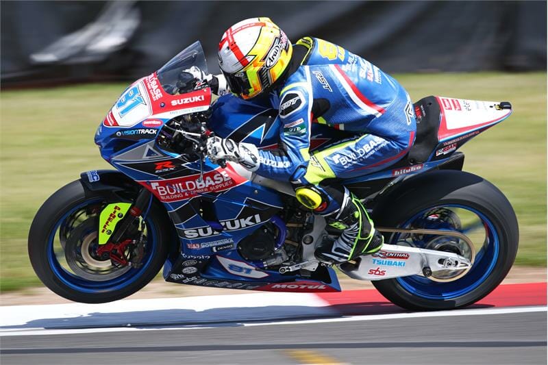 Team Suzuki Donington BSB Superstock 1000 Race Update