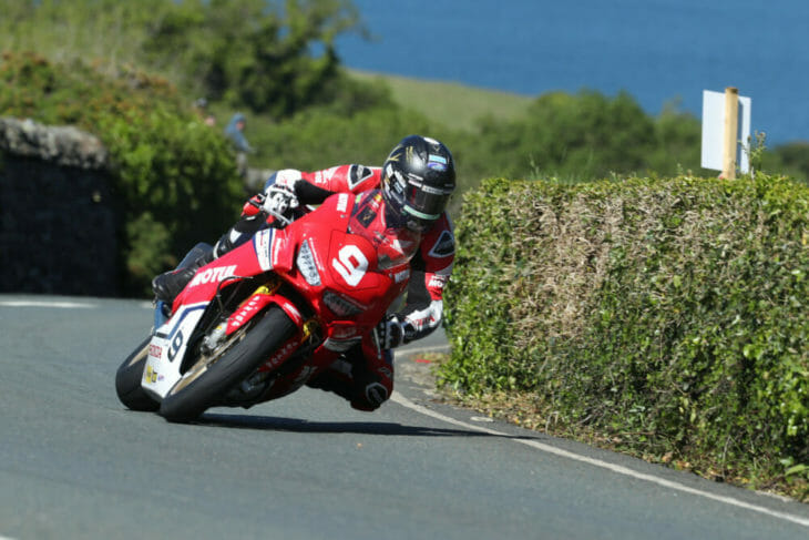 2019 Isle of Man TT Results superstock Johnson