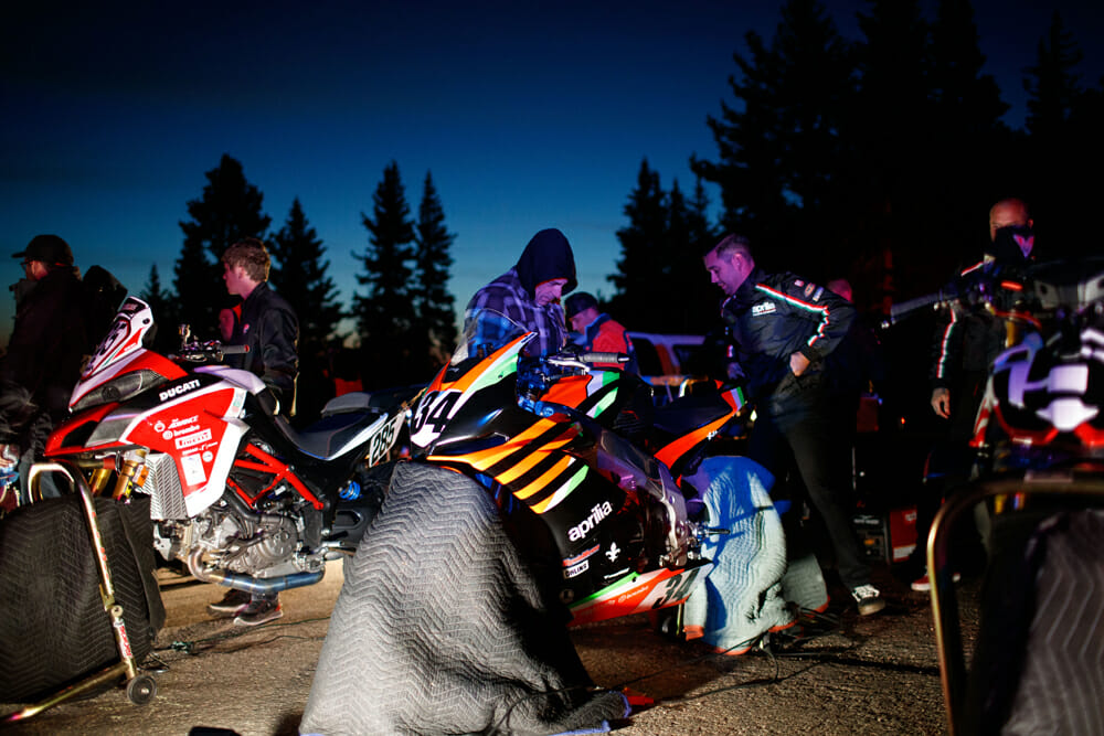 Day Two, 5:45 am. Rennie’s Aprilia is sandwiched by the two factory Ducati’s of Dunne (right) and Vahsholtz. At this stage, the Ducati’s had the upper hand.
