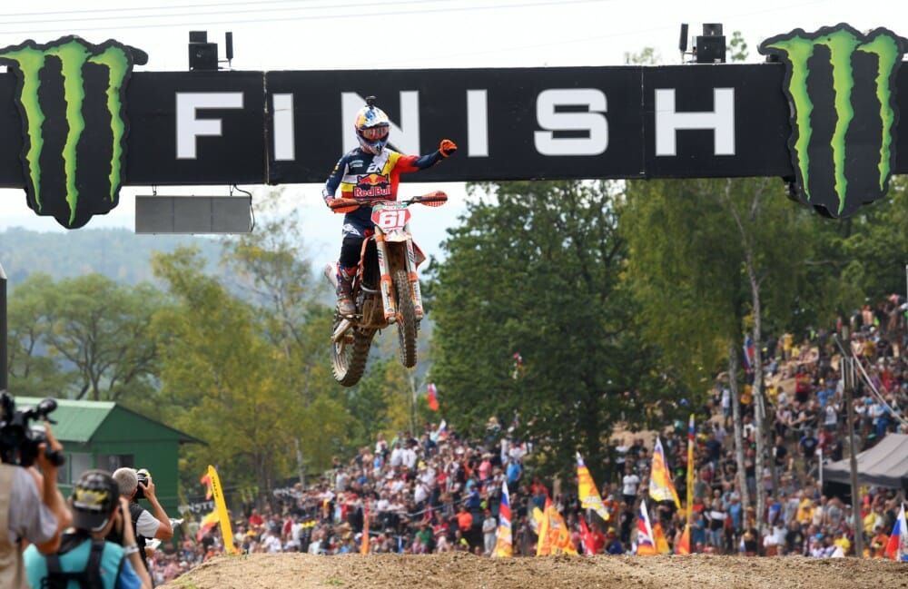 Pirelli Dominates at Loket for the MXGP of Czech Republic