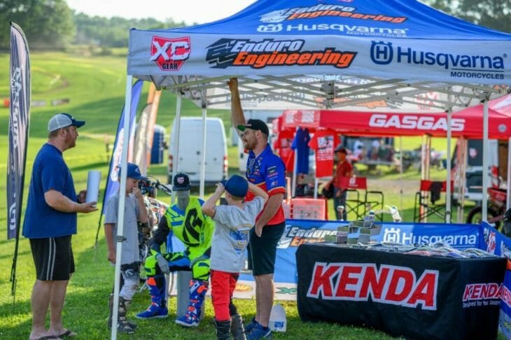 Cory Talking with a National Enduro Family after Signing Autographs for the kids. Photo By Darrin Chapman