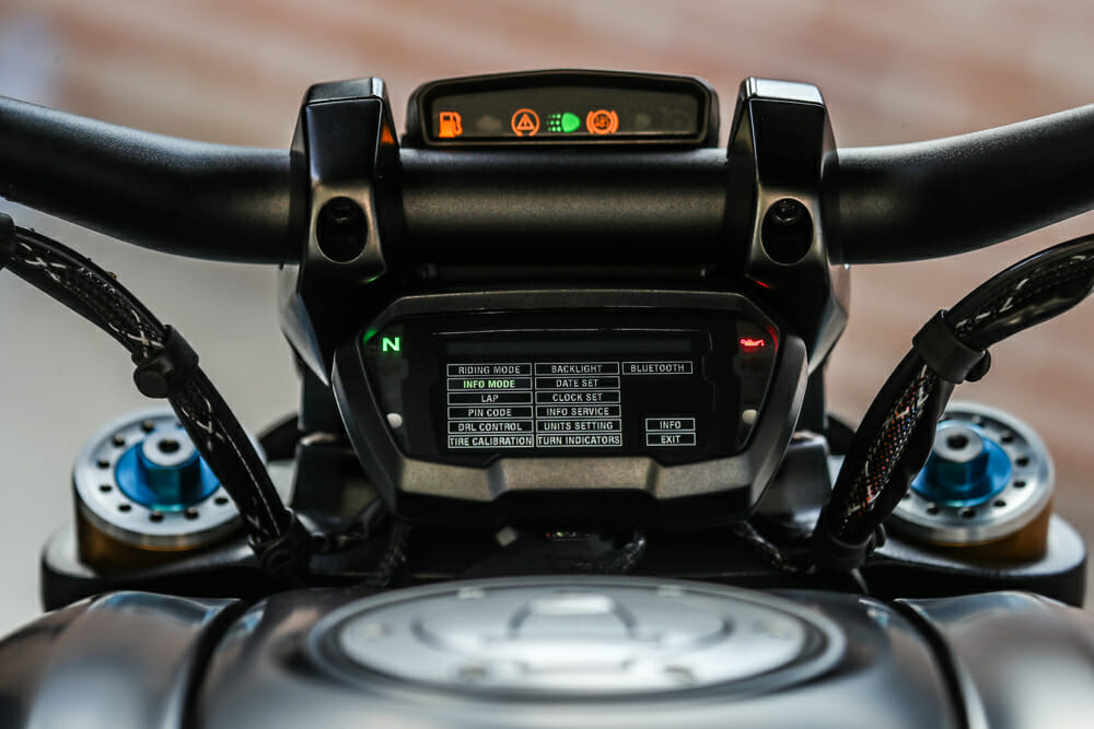 The dahs on the 2019 Ducati Diavel 1260 S.