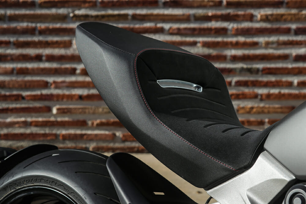 Just like the Panigale V4, the seat on the 2019 Ducati Diavel 1260 S is ever so sweet.
