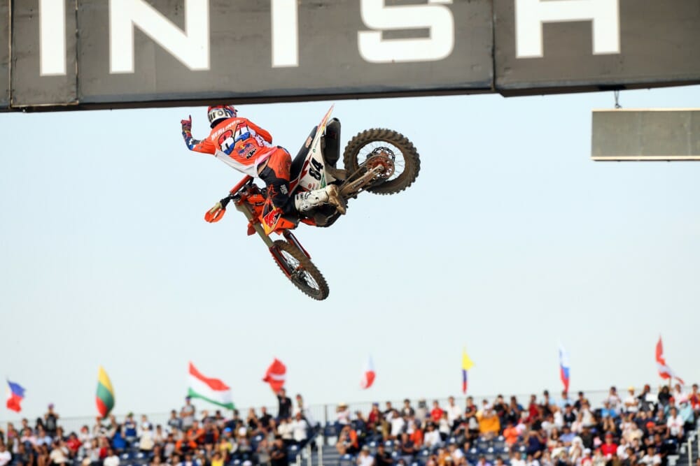 Pirelli Celebrates Double Titles at MXGP Season Finale in Shanghai