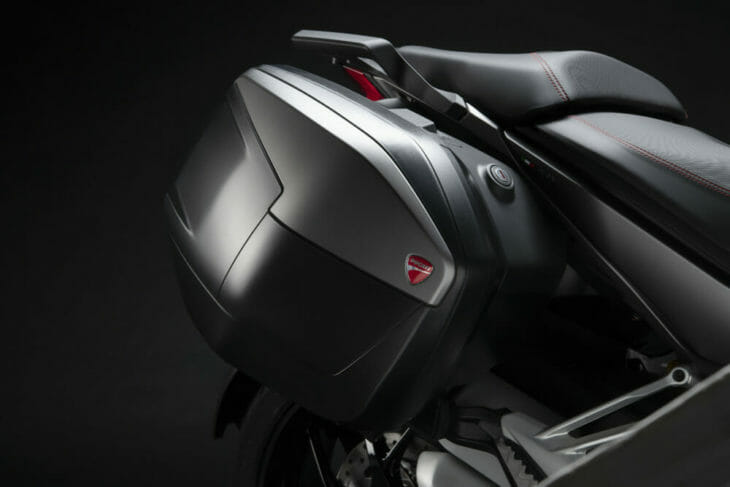 2020 Ducati Multistrada 1260 S Grand Tour First Look 10
