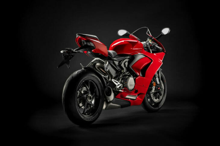 2020 Ducati Panigale V2 First Look 7