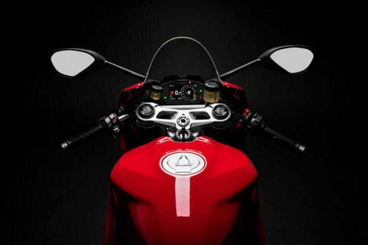 2020 Ducati Panigale V2 First Look 5