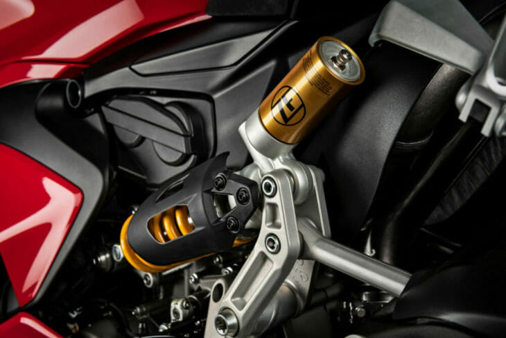 2020 Ducati Panigale V2 First Look 3