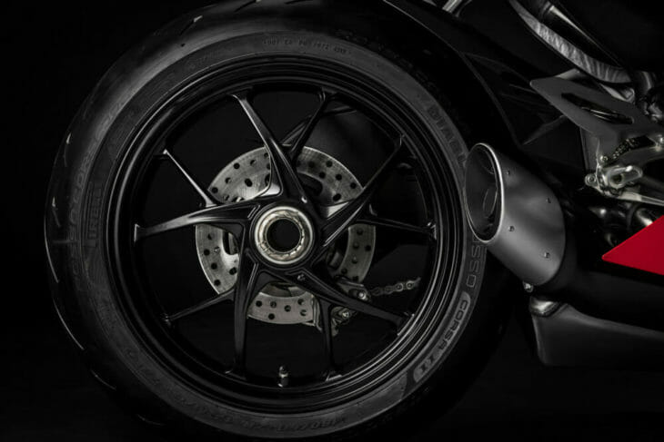 2020 Ducati Panigale V2 First Look 2