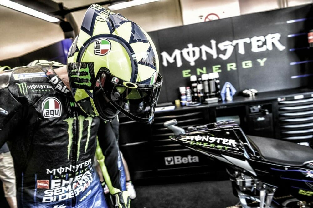 Rossi changes his Crew Chief for next season, replacing Silvano Galbusera with David Muñoz.