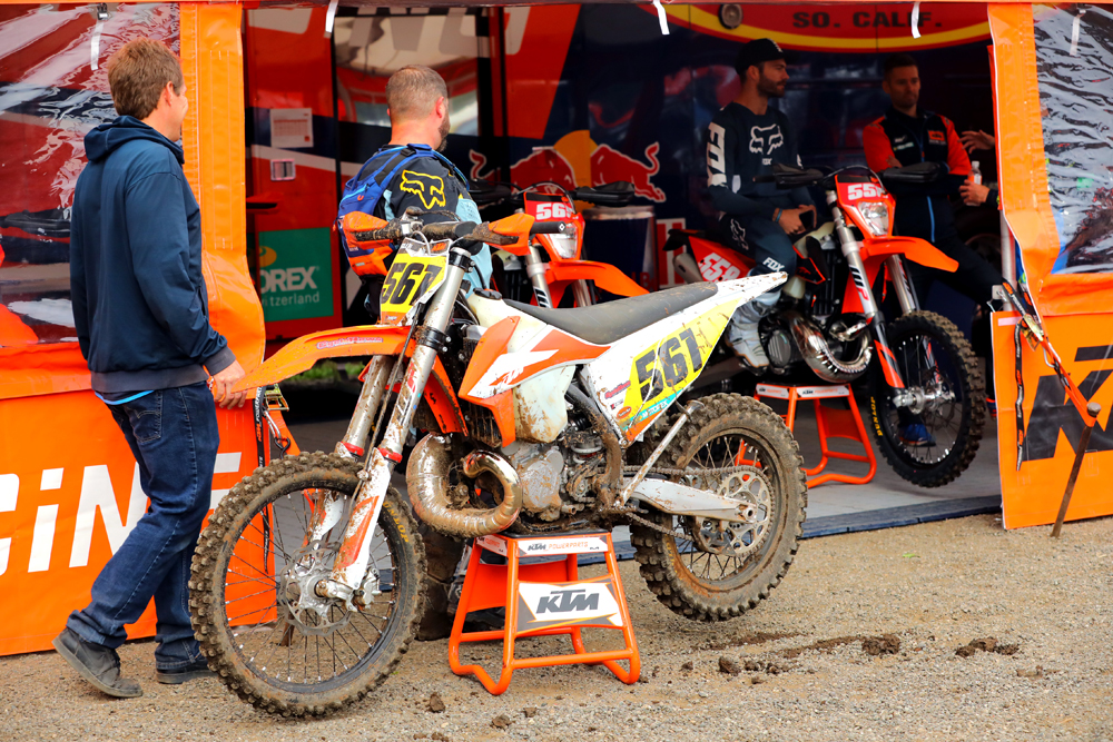 KTM has thoroughly tested its EFI system on the factory race bike, now it’s available on some of its production off-road bikes, like the XC-W and XC 250 and 300 models.