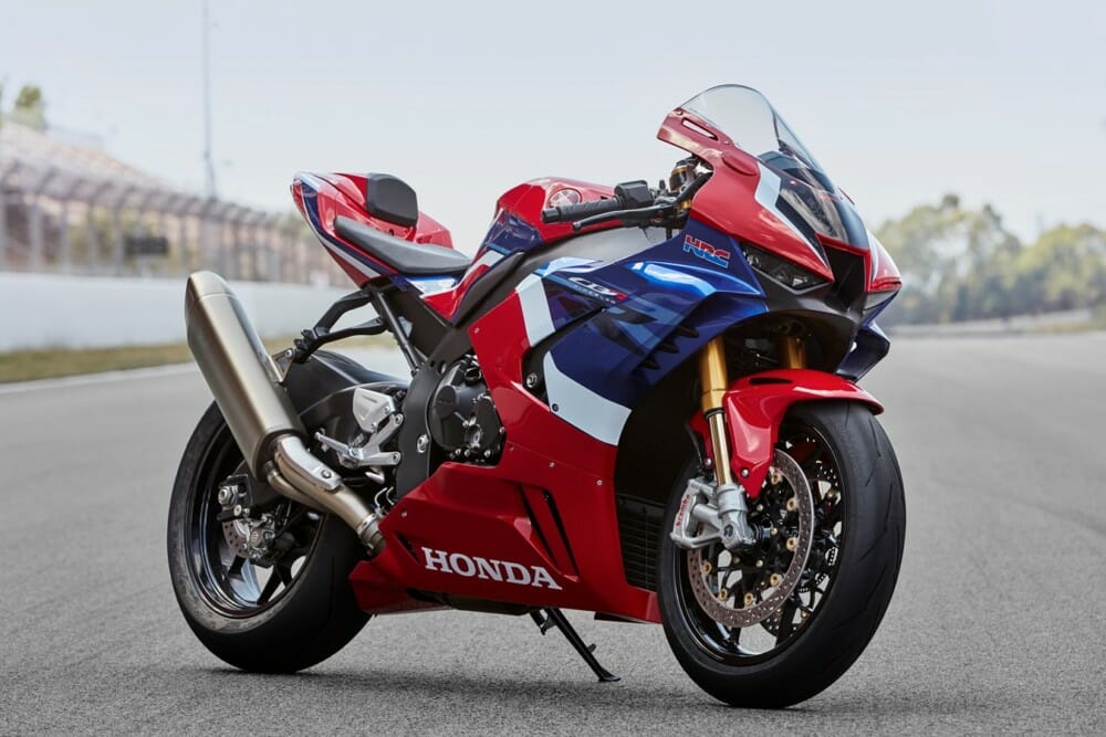 2021 CBR1000RR-R Fireblade SP First Look
